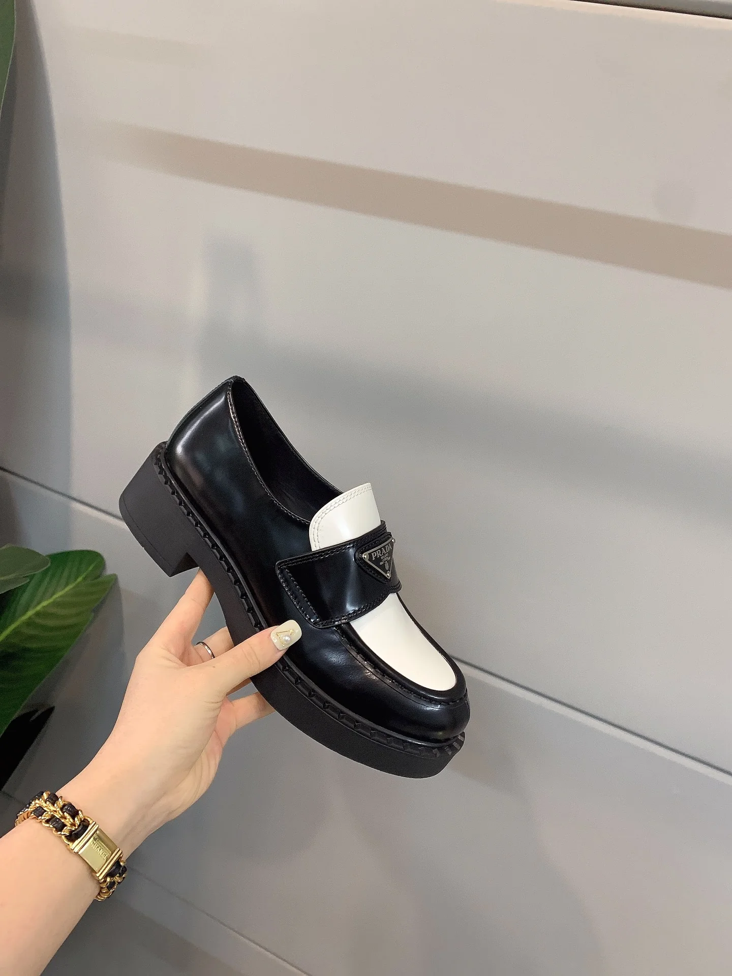 Лоферы на платформе Prada - 1