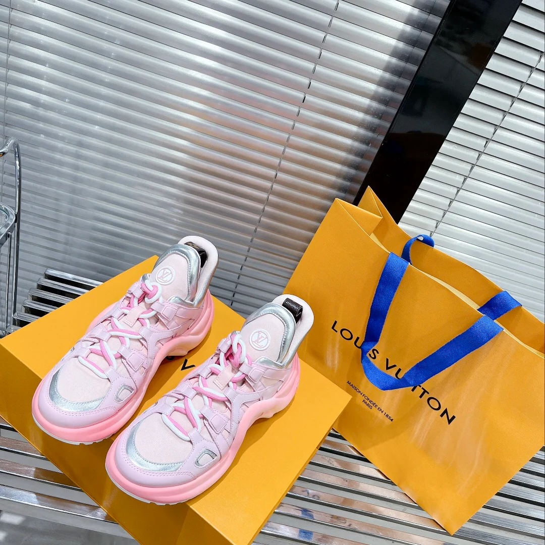 LV-archlight-casual athletic dad shoes-3