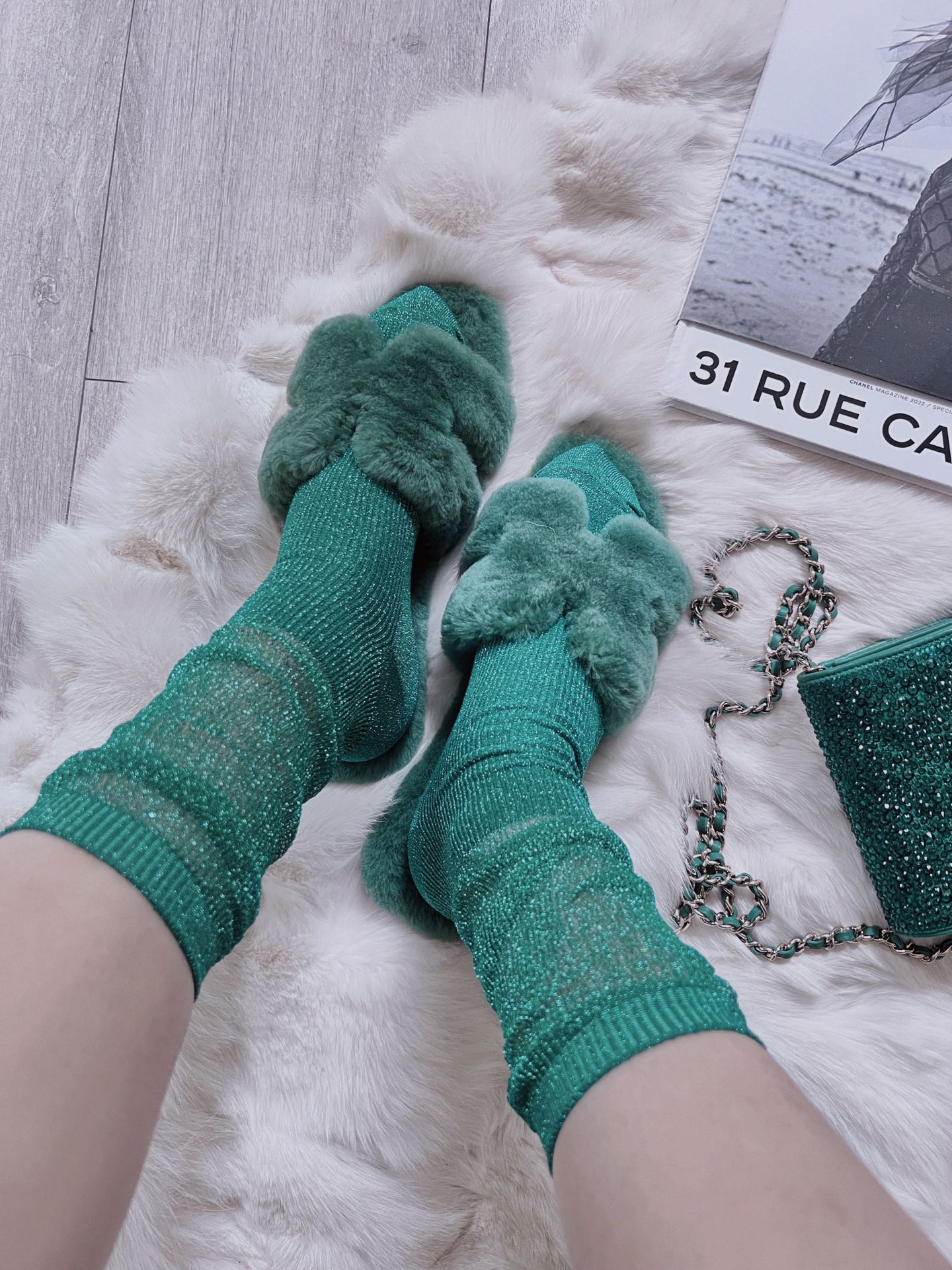 Шерстяные тапочки Hermes 2024 года - зеленые