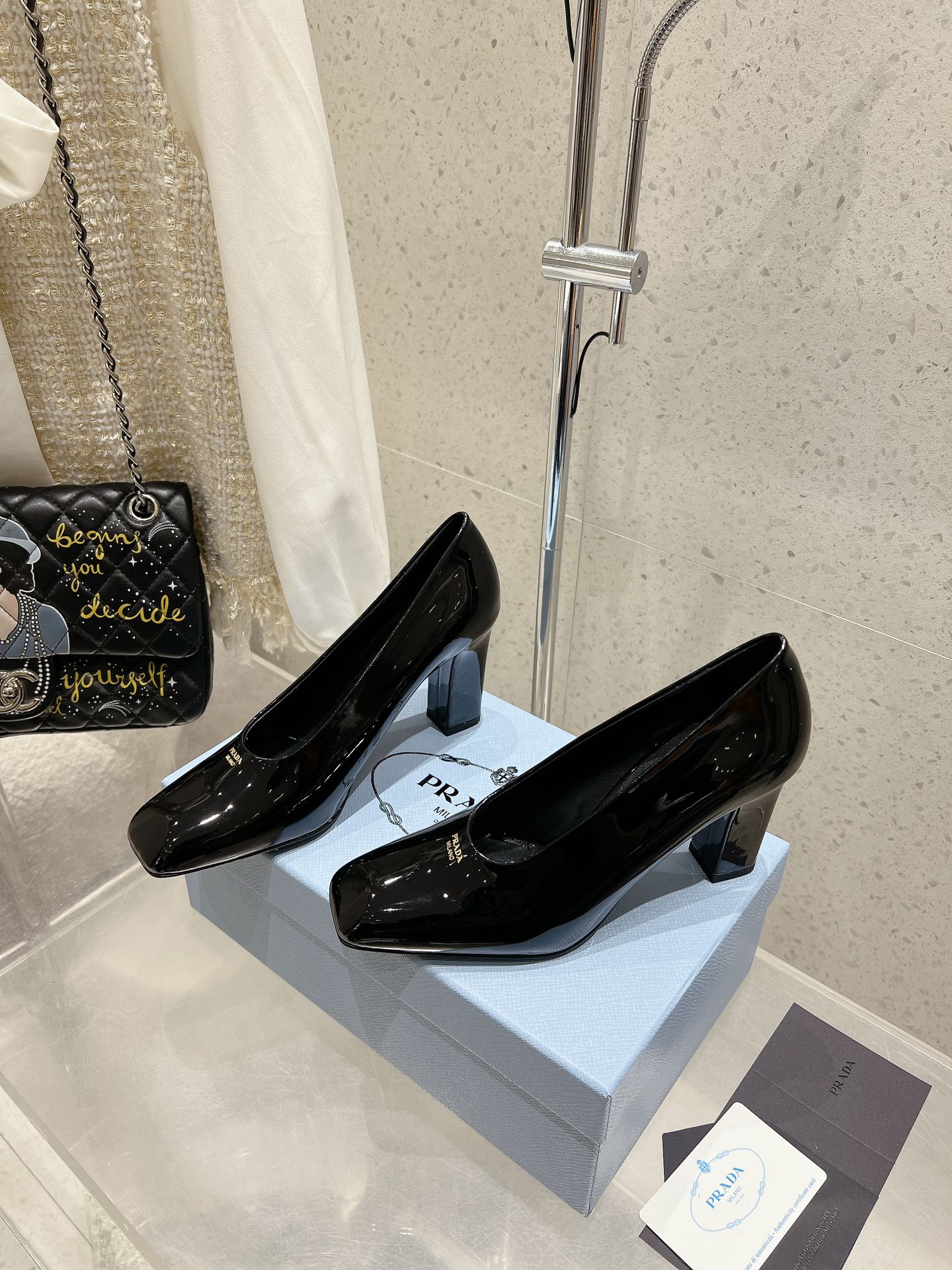 Prada - Туфли на массивном квадратном каблуке - Черные