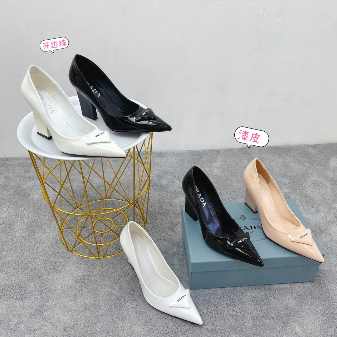 Новинки Prada весна/лето 2022 - Туфли на высоком каблуке - 1