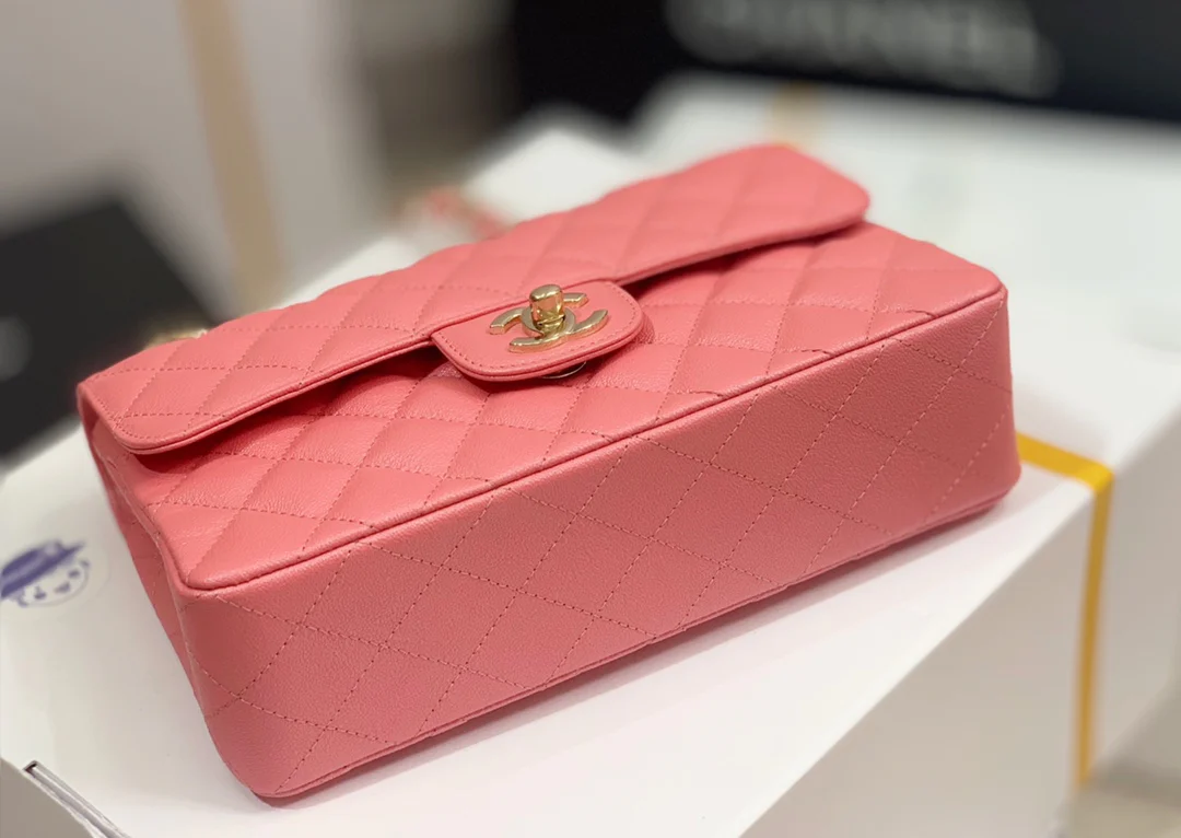 Сумка Chanel Sesame Pattern CF с фурнитурой из розового золота и перламутра - 23 см