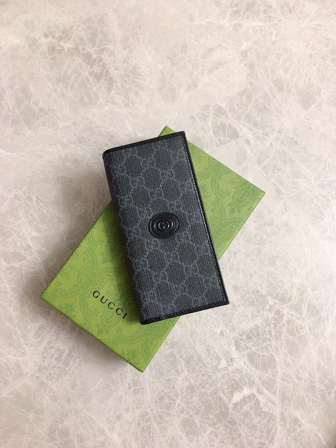 Gucci-翻盖对折长夹