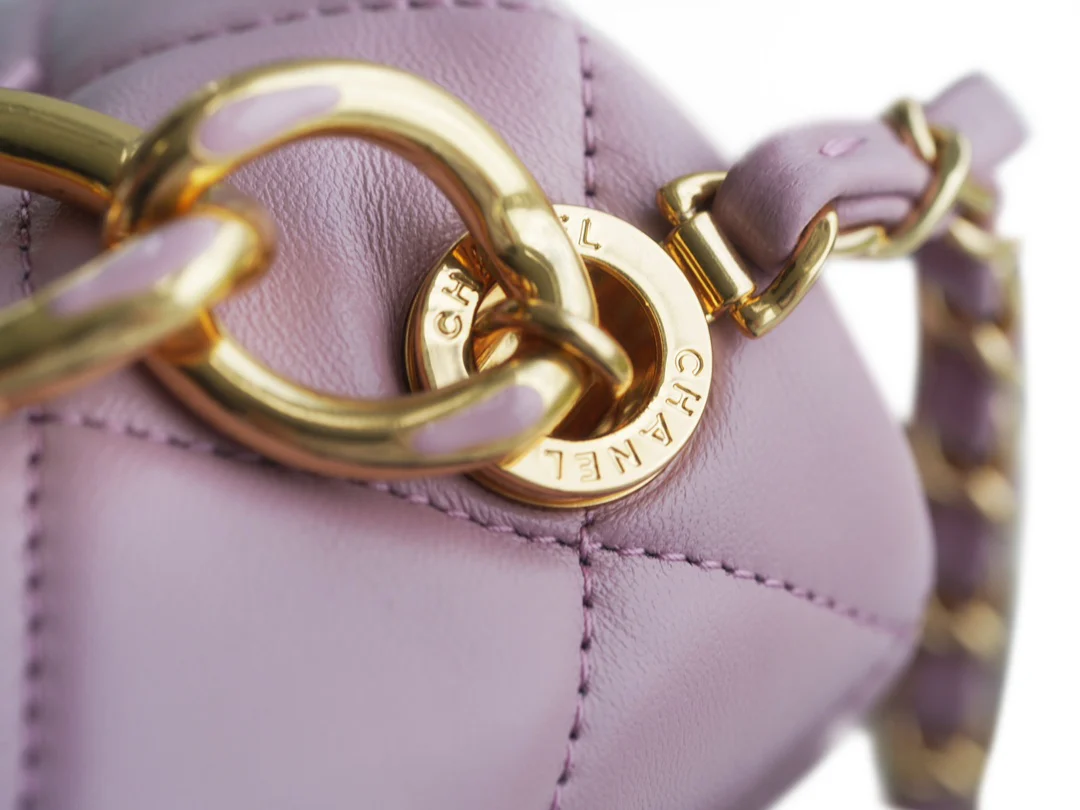 Сумка Chanel 2022 Chunky Chain Flap Bag 21 см