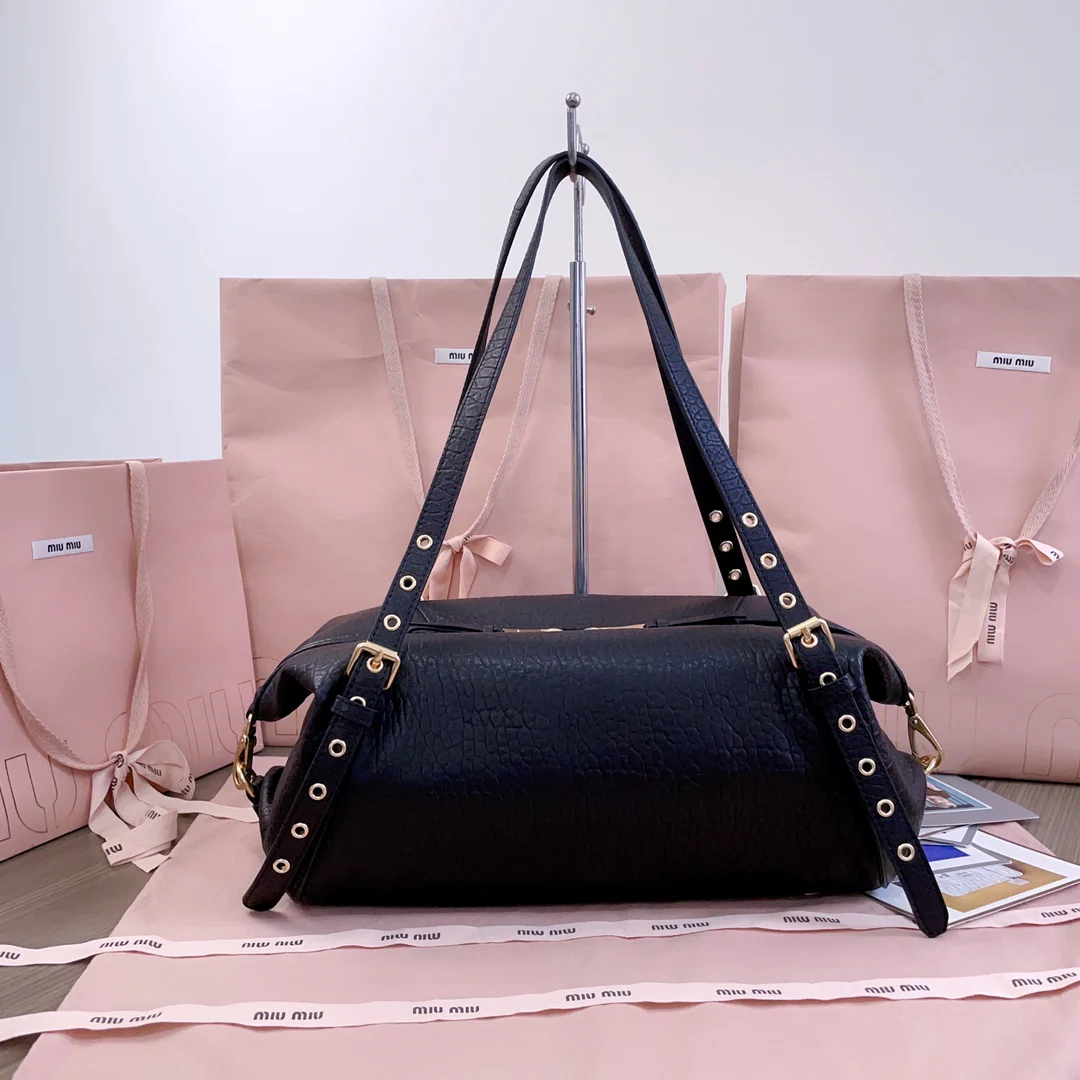 Miu Miu-5bc190-Круассан ?Овечка с пузырьками?