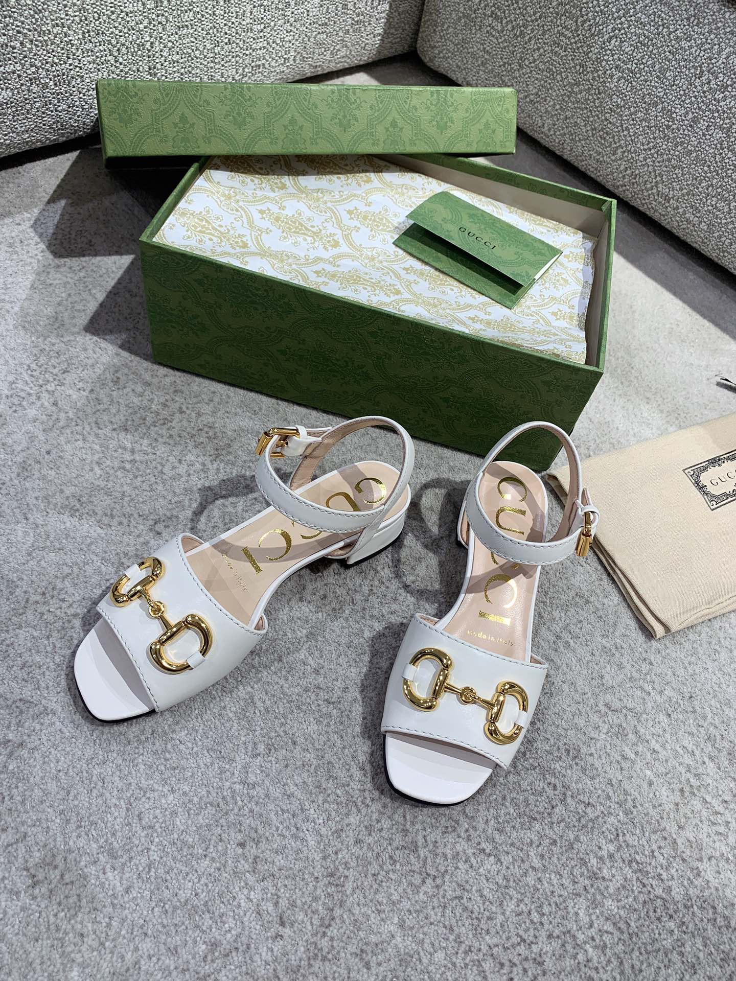 Gucci - Металлическая цепочка - Сандалии с открытым носком