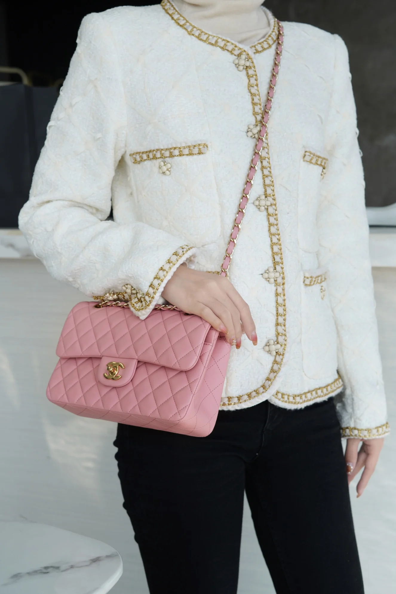 Сумка Chanel Classic Flap Bag, маленькая, цвет вишневого дерева.