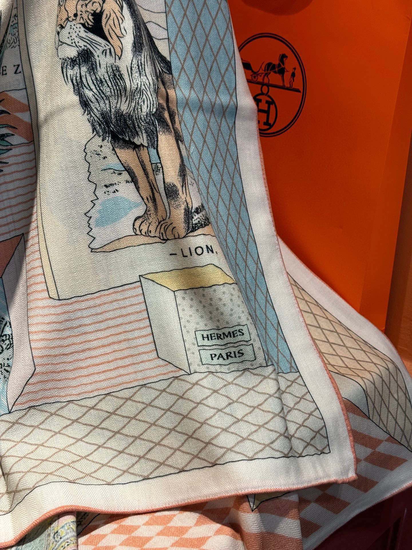 Hermes - Новый шарф Большого театра - 140-140
