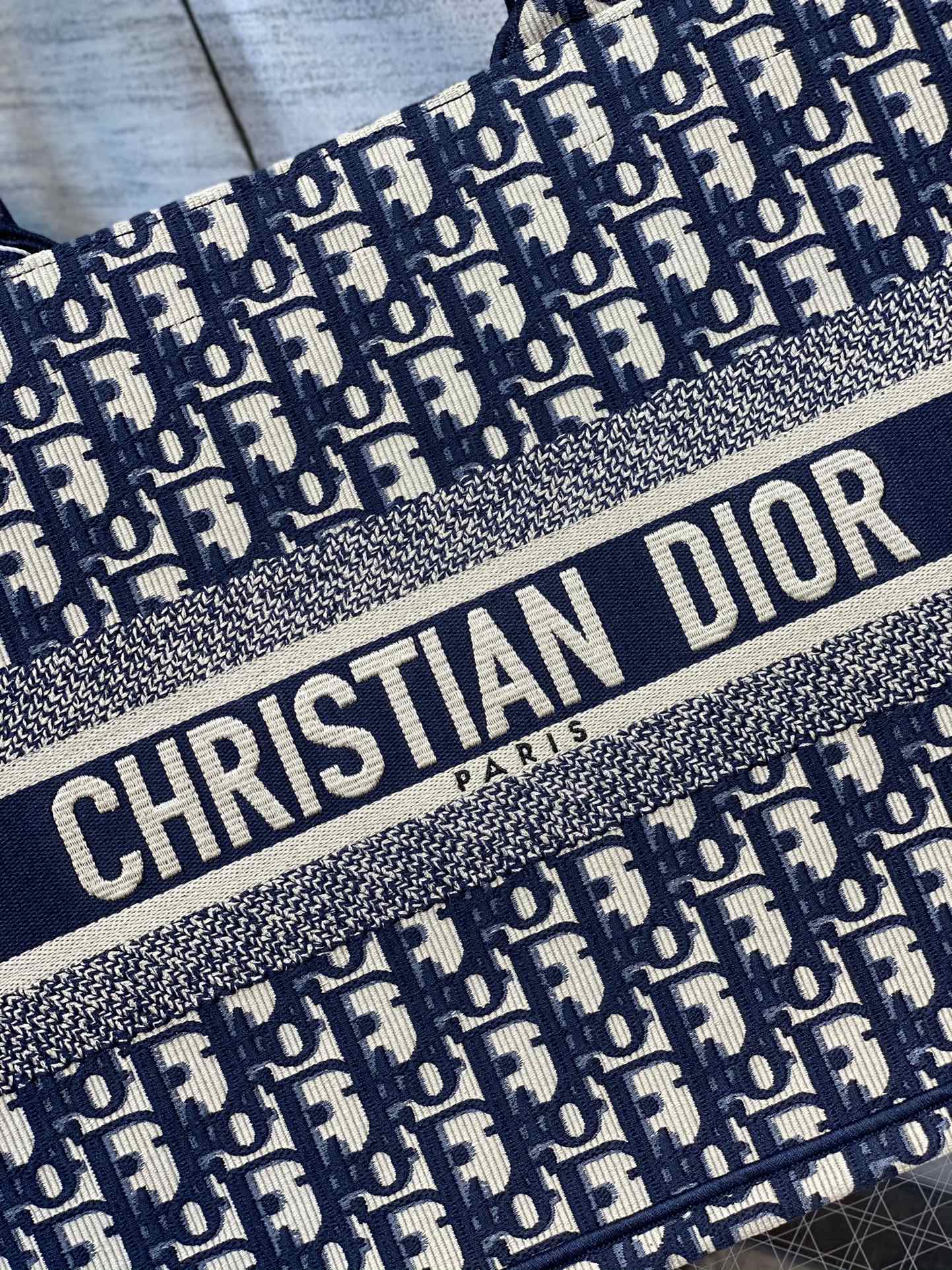 Сумка Dior Book Tote, маленький размер 36-5 см, темно-синяя канва Monogram - 4