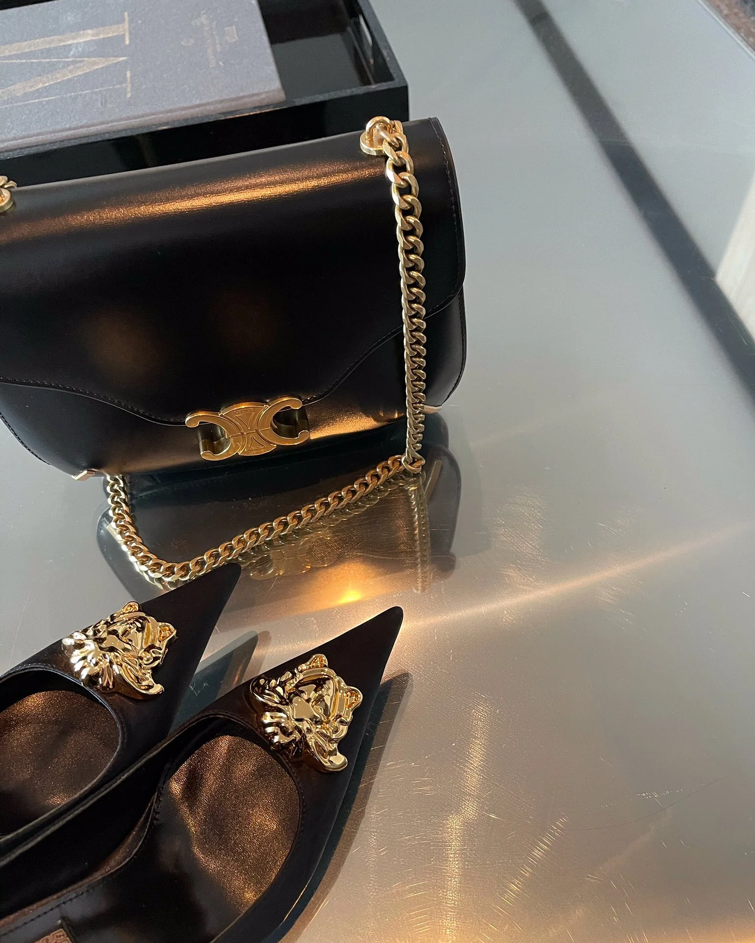 Туфли на высоком каблуке Givenchy Medusa с острым носком - финская коллаборация - черные - 9-5 см