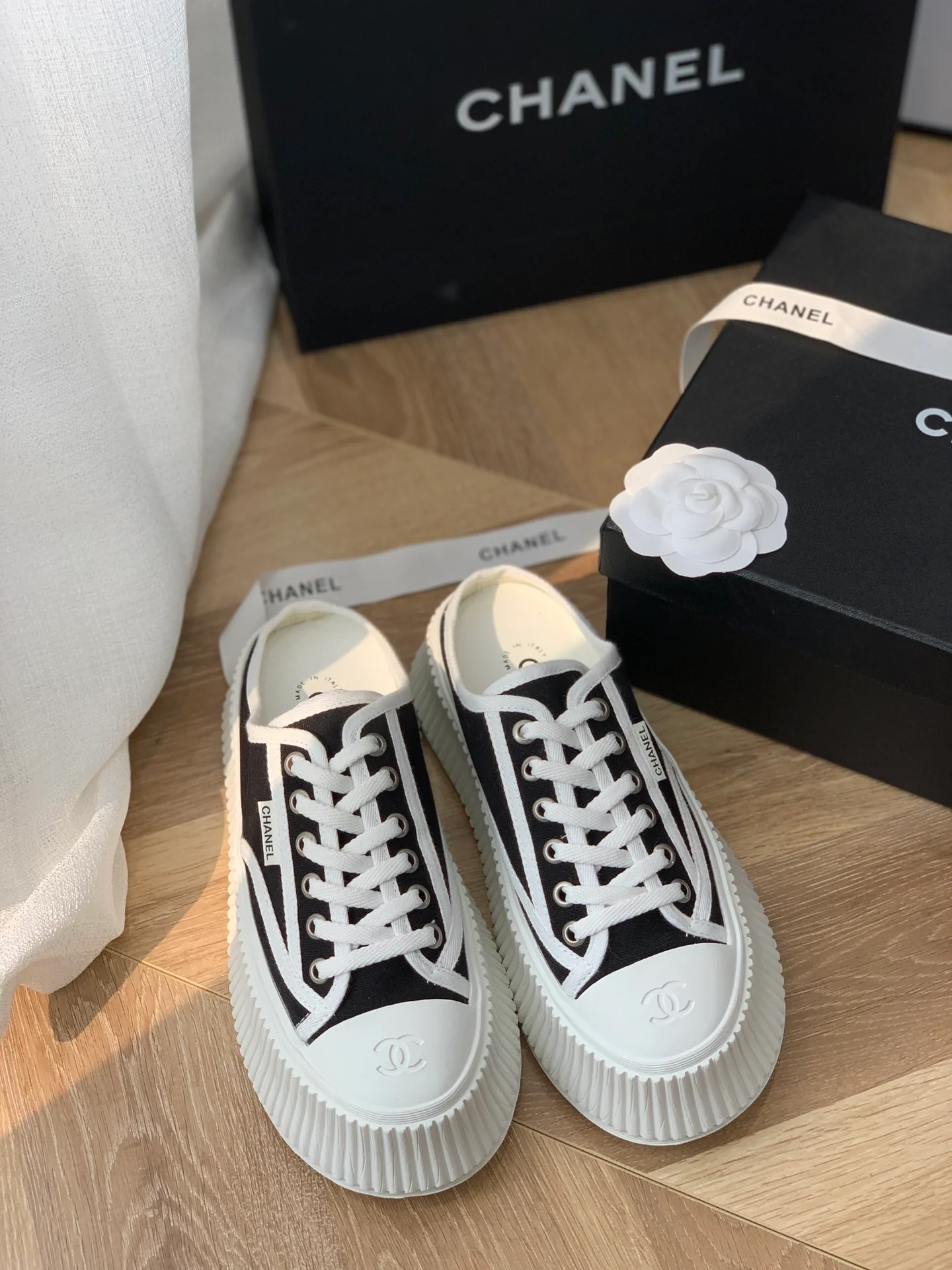 Тапочки на платформе Chanel - холщовые тапочки