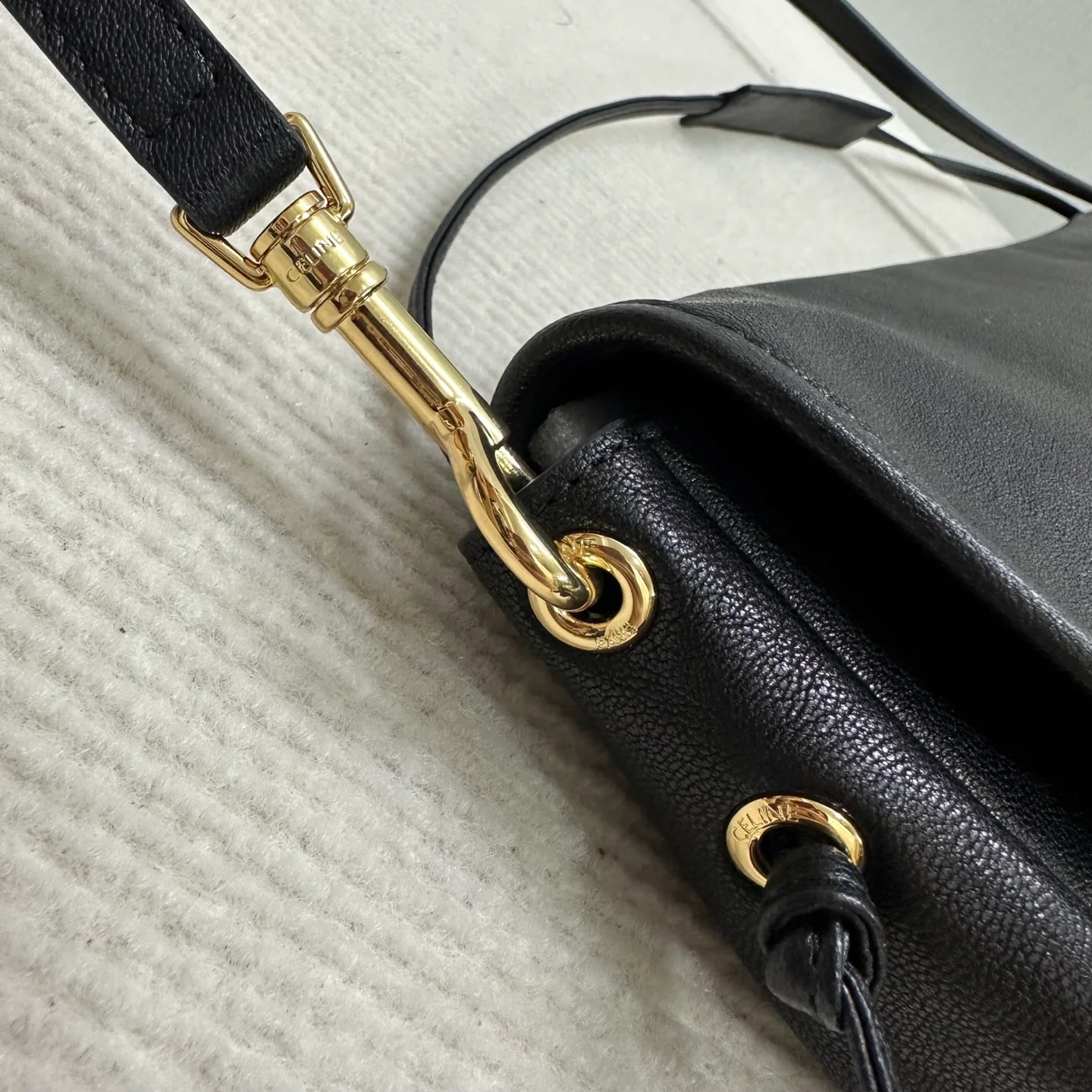 Сумка Celine Halfmoon - черная