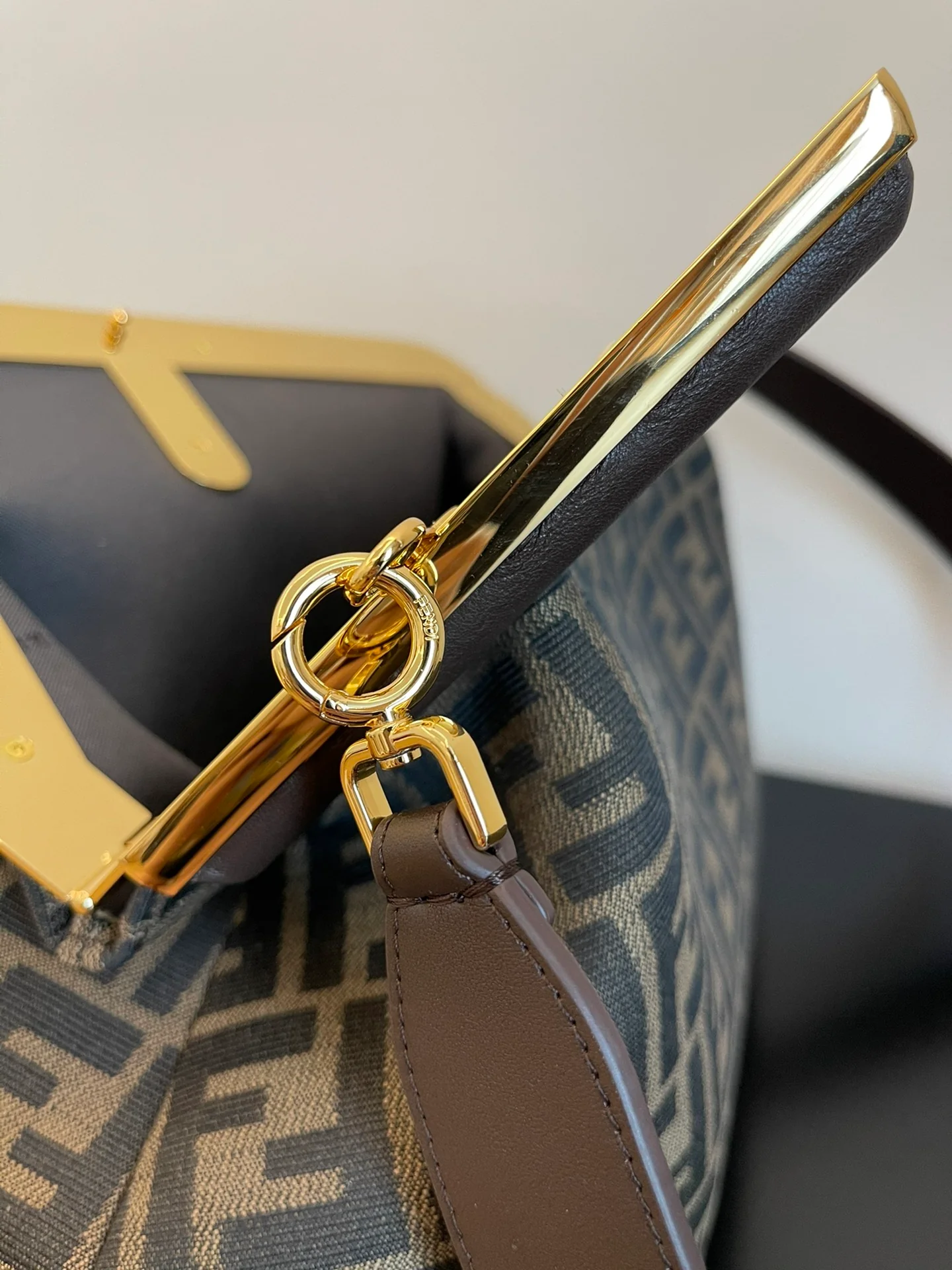 Сумка Fendi First Handbag - Большая - Монограммная канва