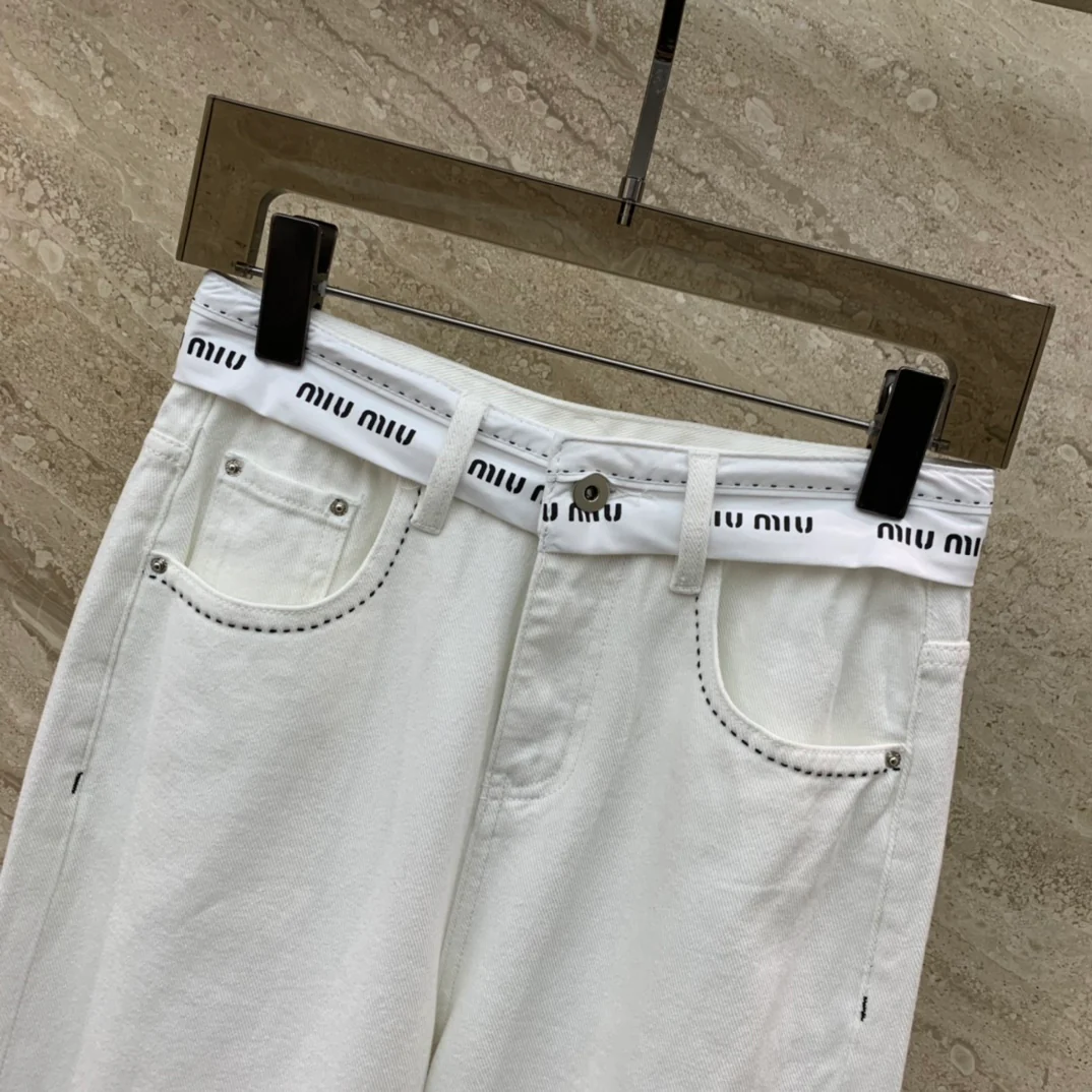 Miu Miu 2404 - Белые прямые джинсы с широкими штанинами