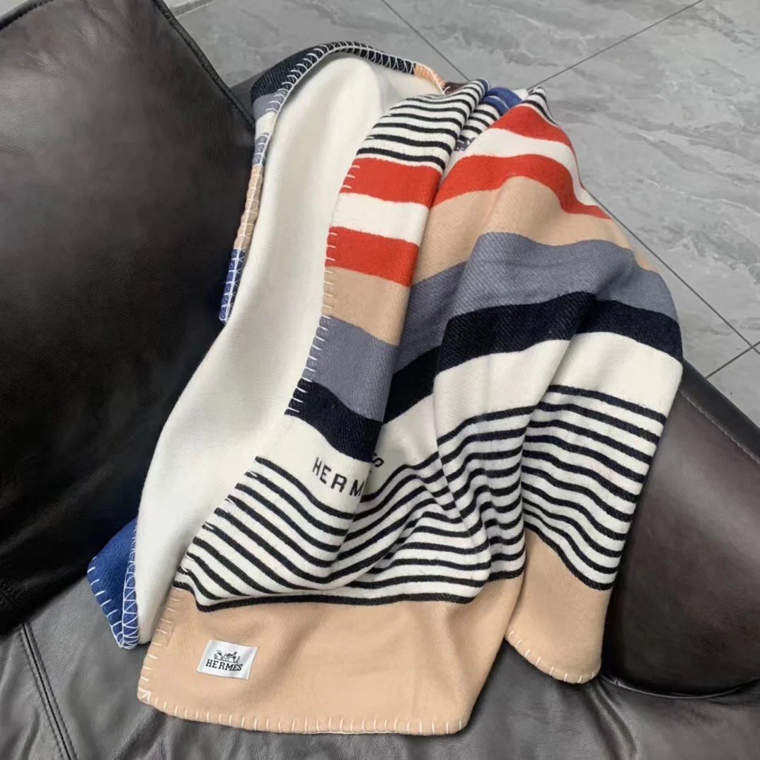 Hermes - Новое одеяло с тигром