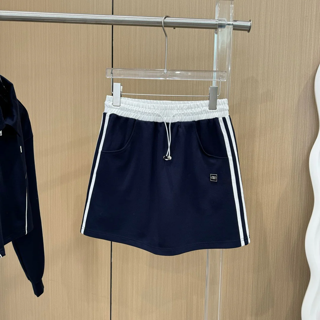 Celine-2403 - Костюм в стиле ретро для колледжа