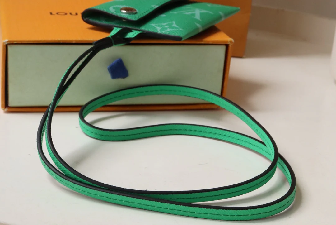 LV-m83153-Держатель для визитных карточек Lane-Зеленый