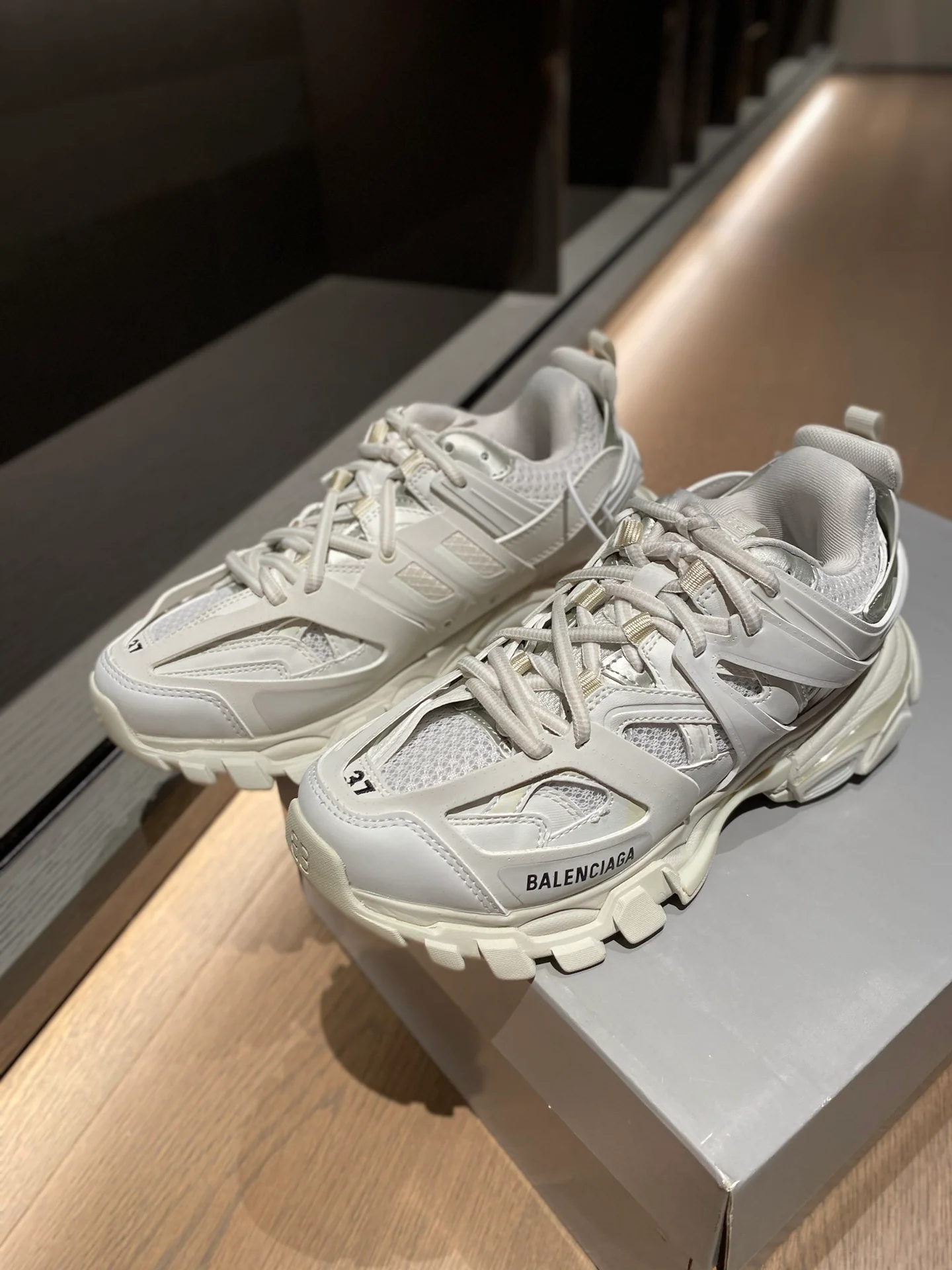 Balenciaga - Dad Shoes - 2
