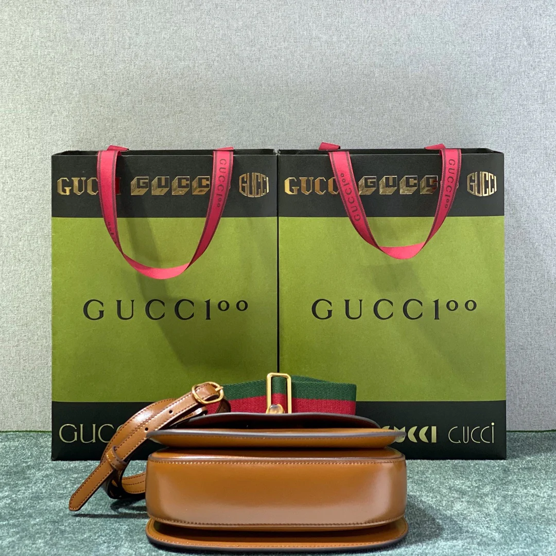 Коллекция ретро-сумок Gucci из бамбука - 1