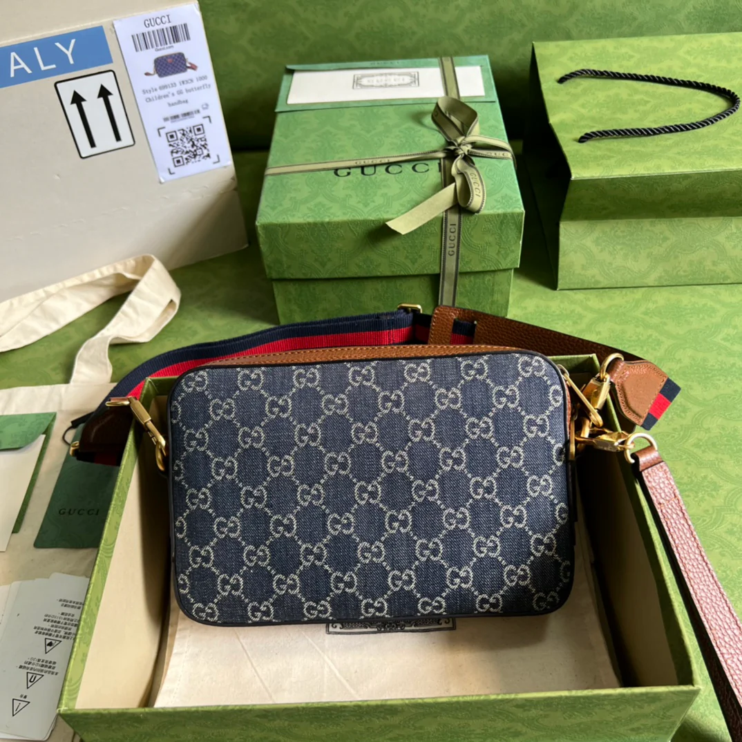 Gucci - Винтажная джинсовая сумка для фотоаппарата - 1