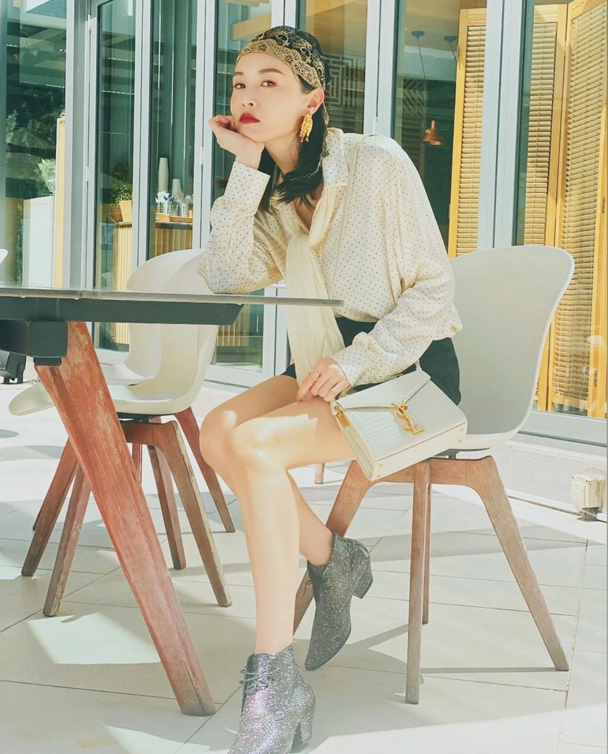 Образ YSL Cassandra с крокодиловым принтом (поделиться)