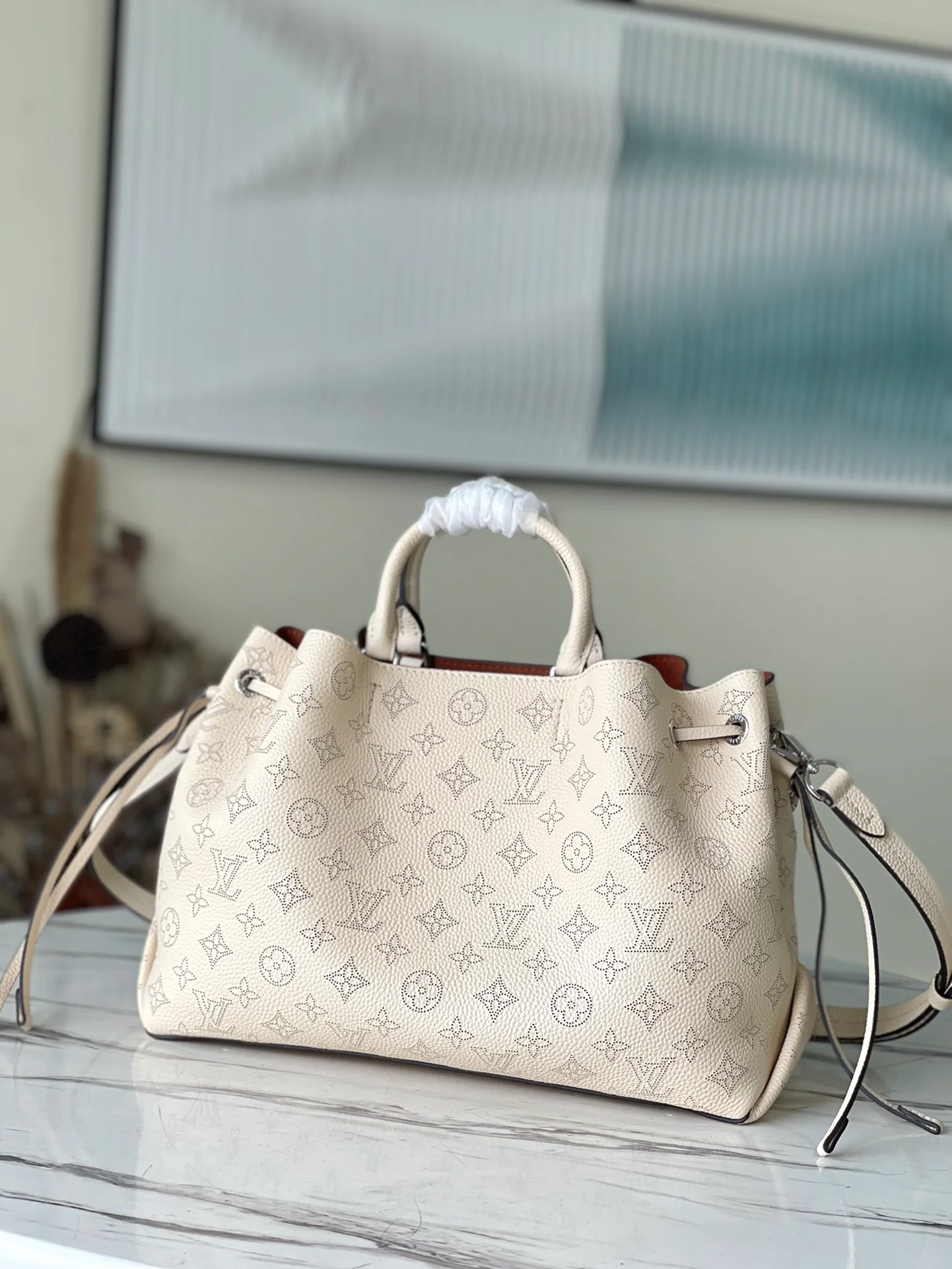 m59203-LV-Bella-Tote Handbag-Off-White