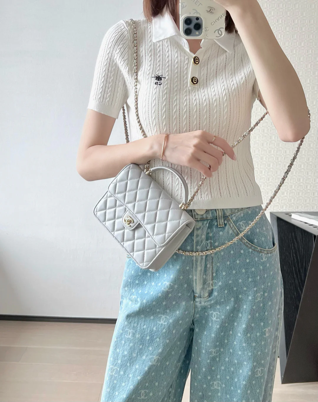 Многофункциональный рюкзак Chanel весна/лето - светло-серый - с золотой пряжкой