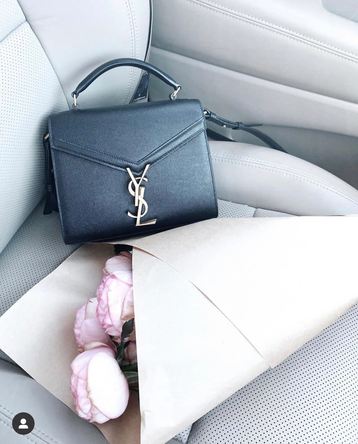 YSL Cassandra - Body Sharing