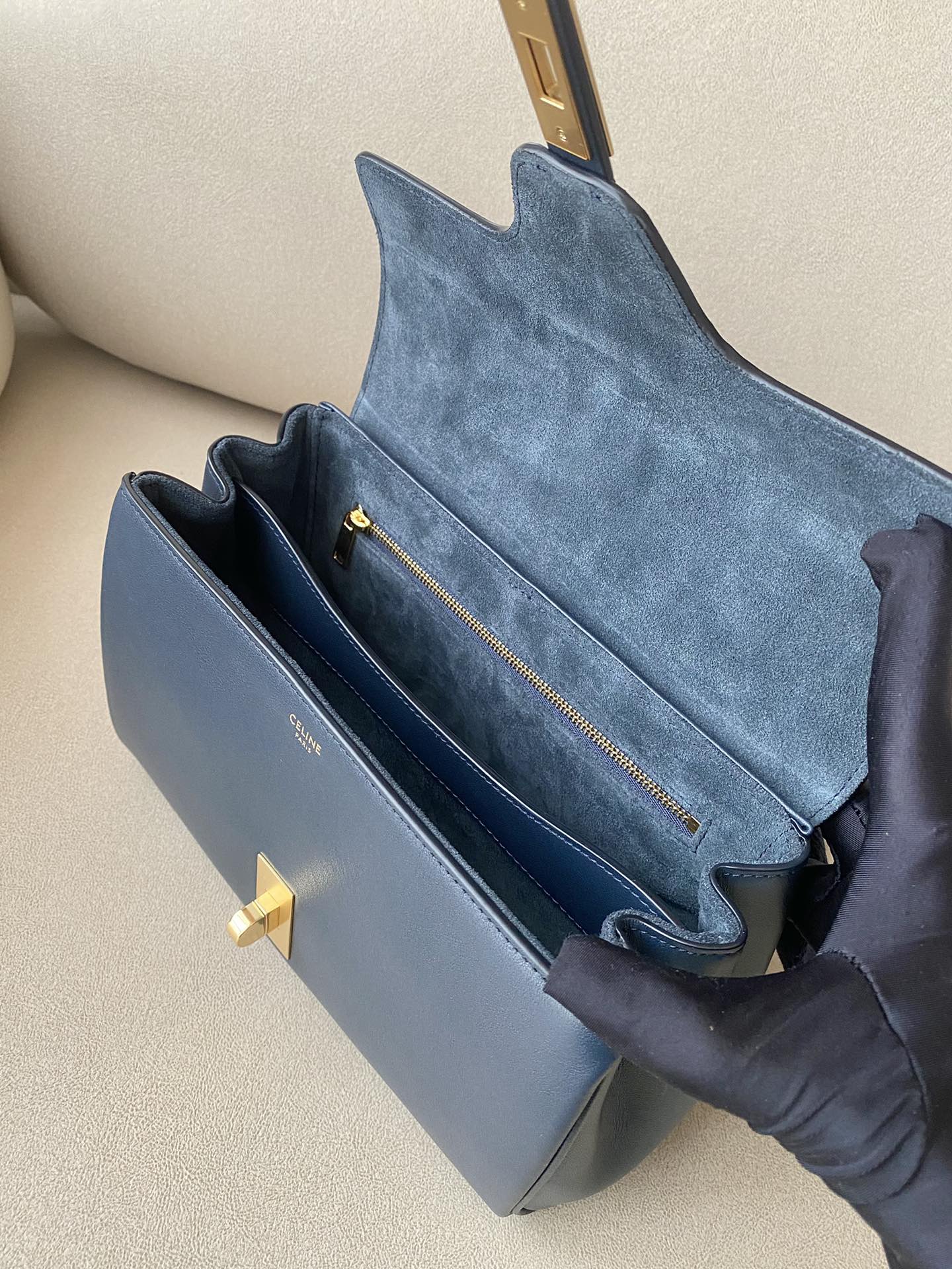 Сумка Celine Teen Soft из телячьей кожи с зернистой текстурой (16 оттенков) - 5