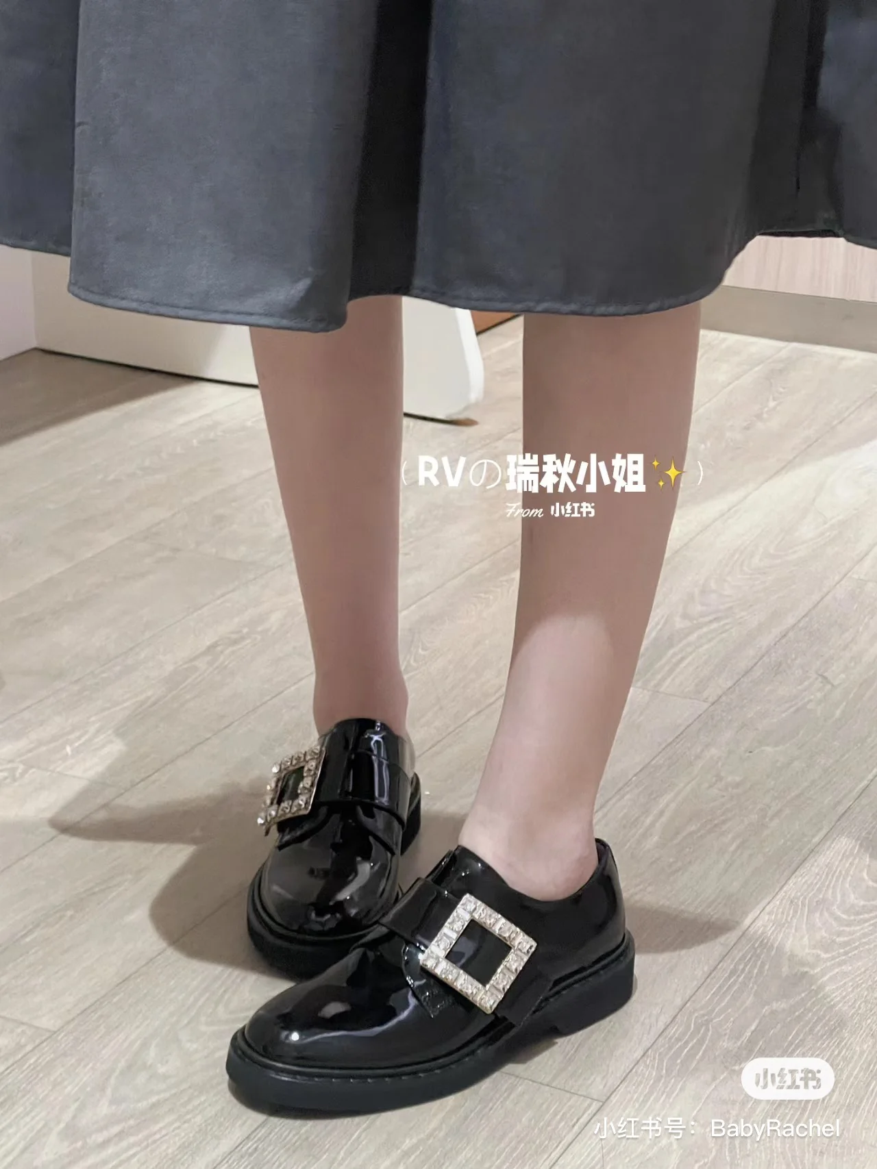 Обувь RV - Новинка сезона осень/зима 2023 - Лоферы на платформе - Черные со стразами