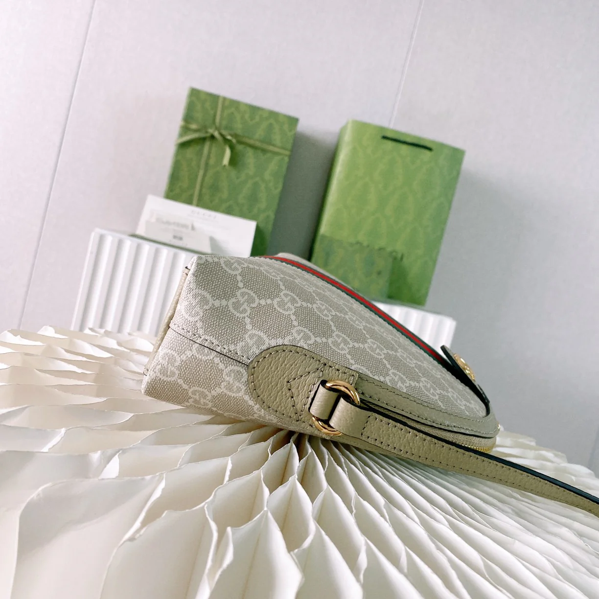 Сумка Gucci Ophidia Shell через плечо - 23 см - 5x19x8 см