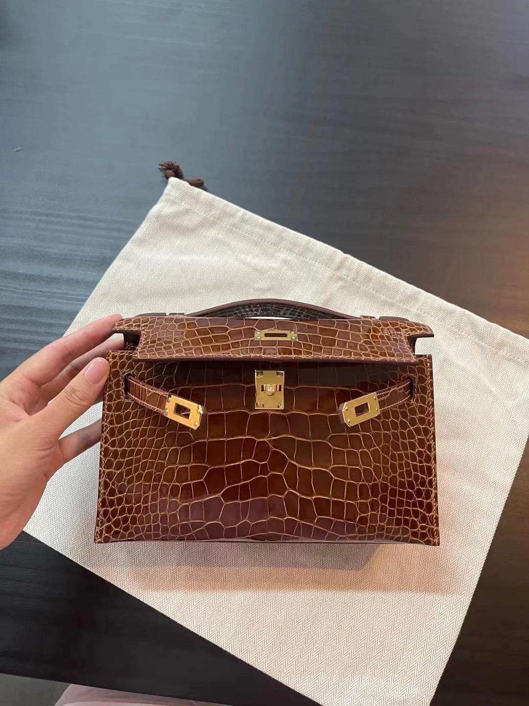 Hermes Kelly Mini 1st Generation Honey Brown Gold Buckle