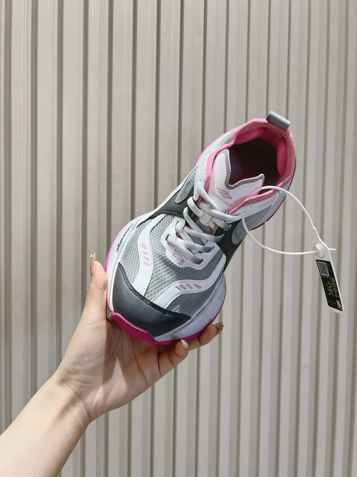 Кроссовки Balenciaga 2024 для бега - розовые