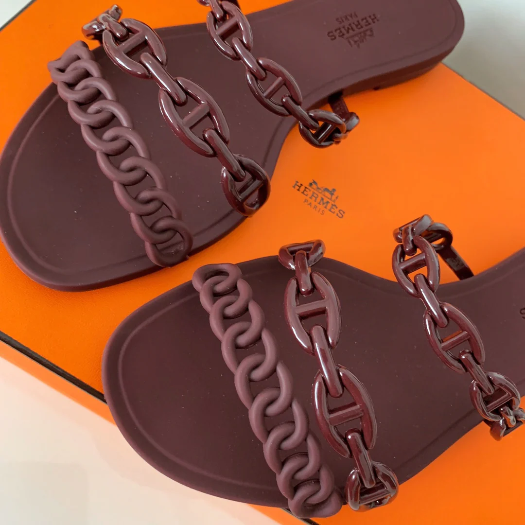 Hermes - Туфли с цепочкой в ??виде свиного носа - 2 шт.