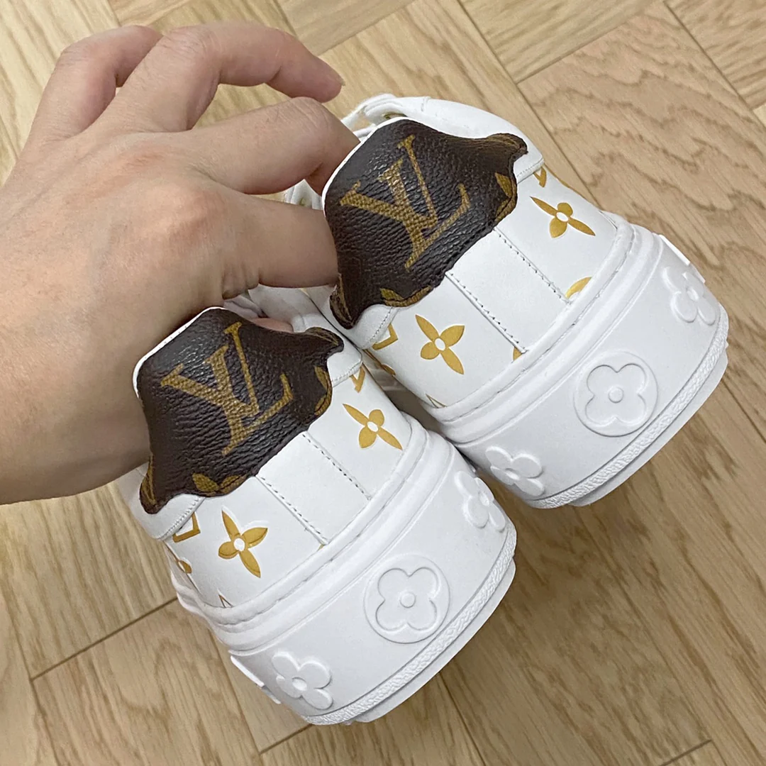 Обувь LV - LV Time Out - белые кроссовки на платформе - золотые