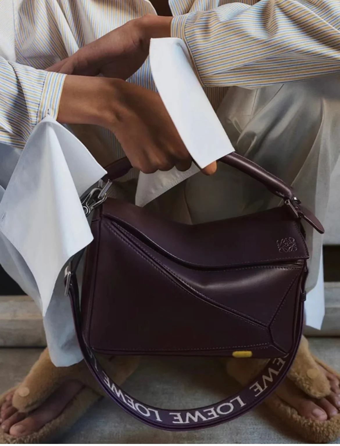 Loewe Puzzle Leather Satin Leather Dark Purple Small