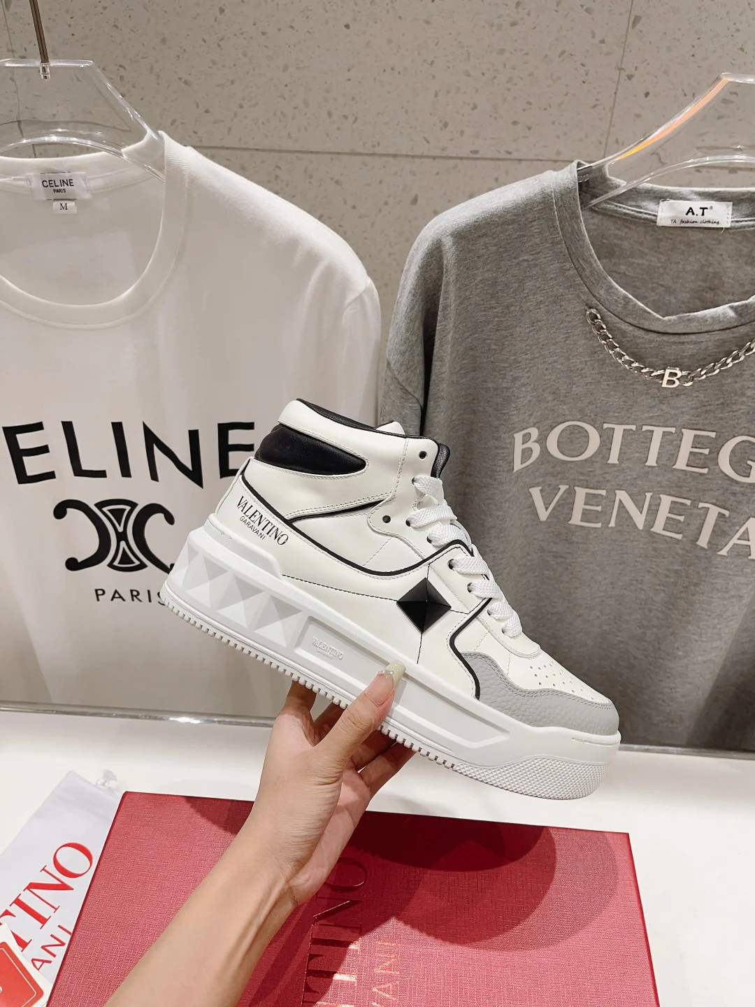 Кроссовки Valentino One Stud XL High-Top - унисекс - черные