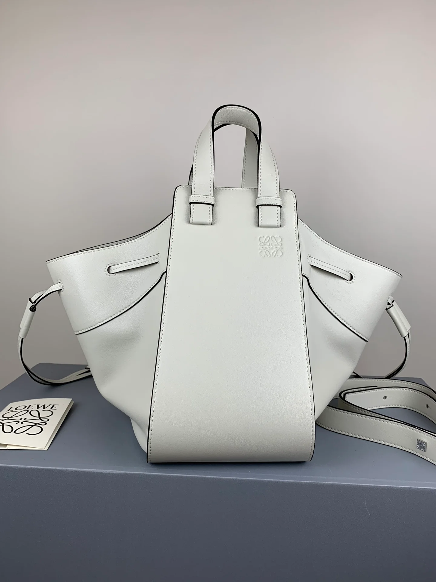 Гамак Loewe, средний размер, 33-28-16-см-18