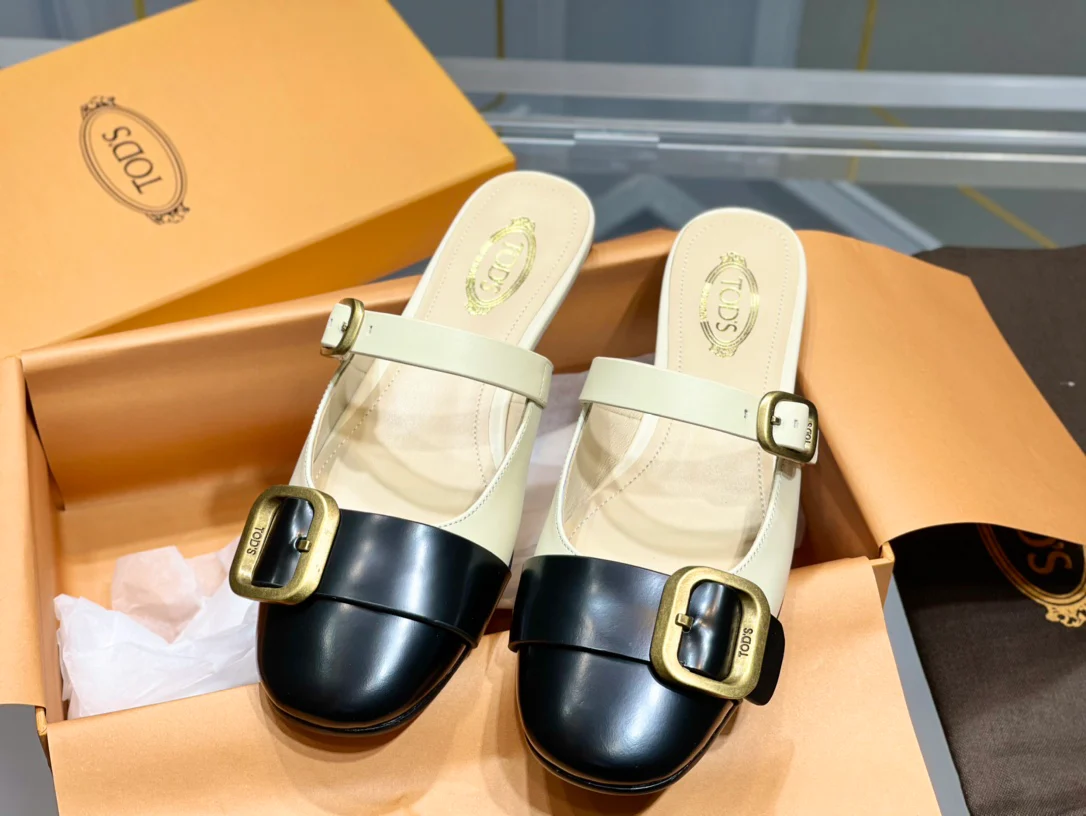 Tods - Металлическая пряжка - Полутапочки