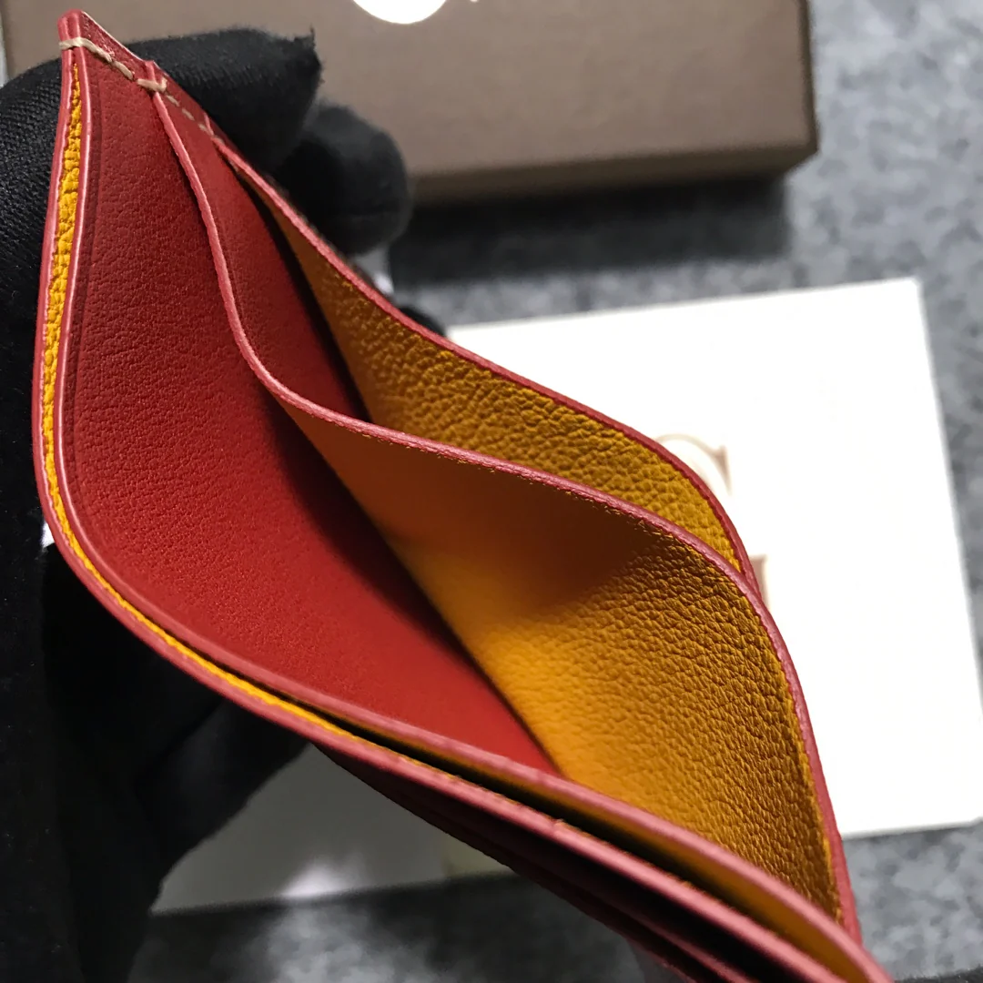 Визитница Goyard