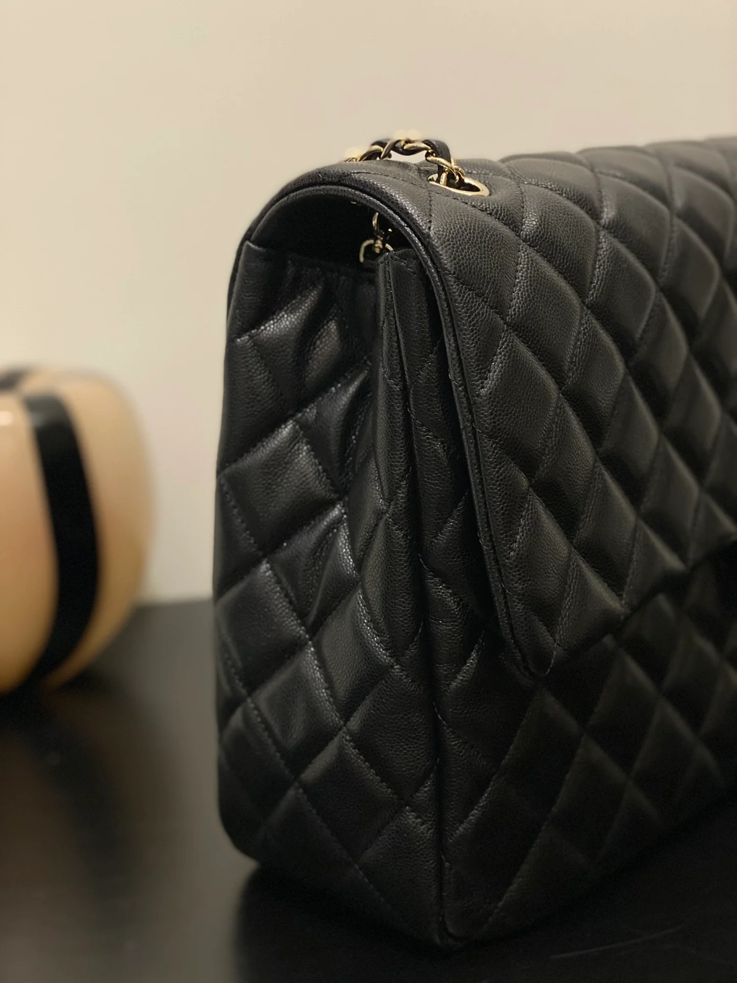 Сумка Chanel Oversized CF Airport Bag - черная