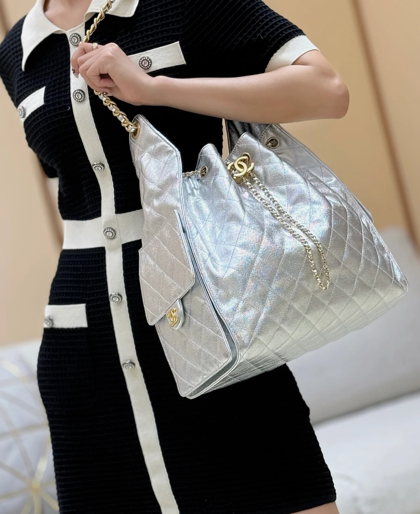 Сумка Chanel 25s 25bag Large - серебристая