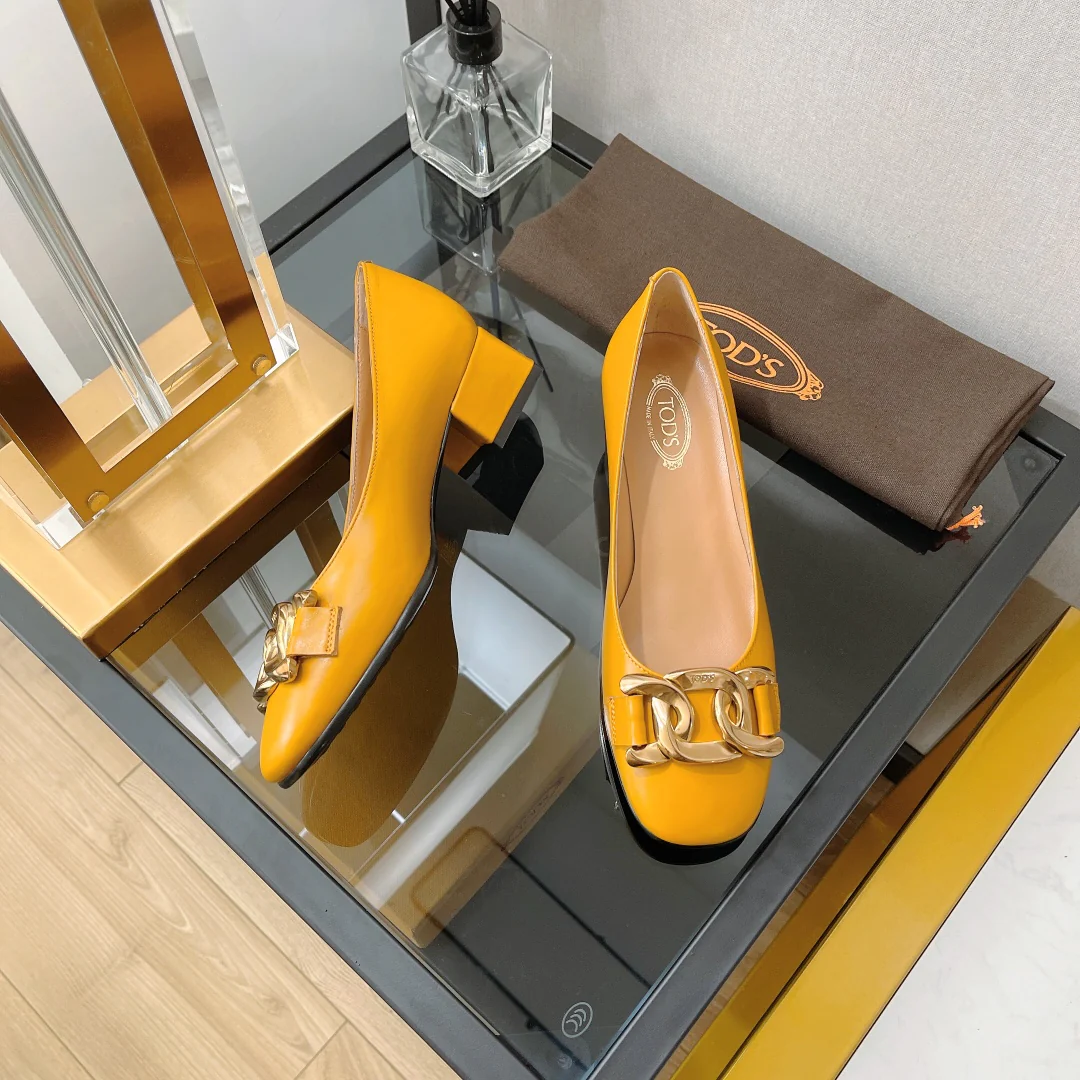 Туфли Tods в стиле ретро на низком каблуке