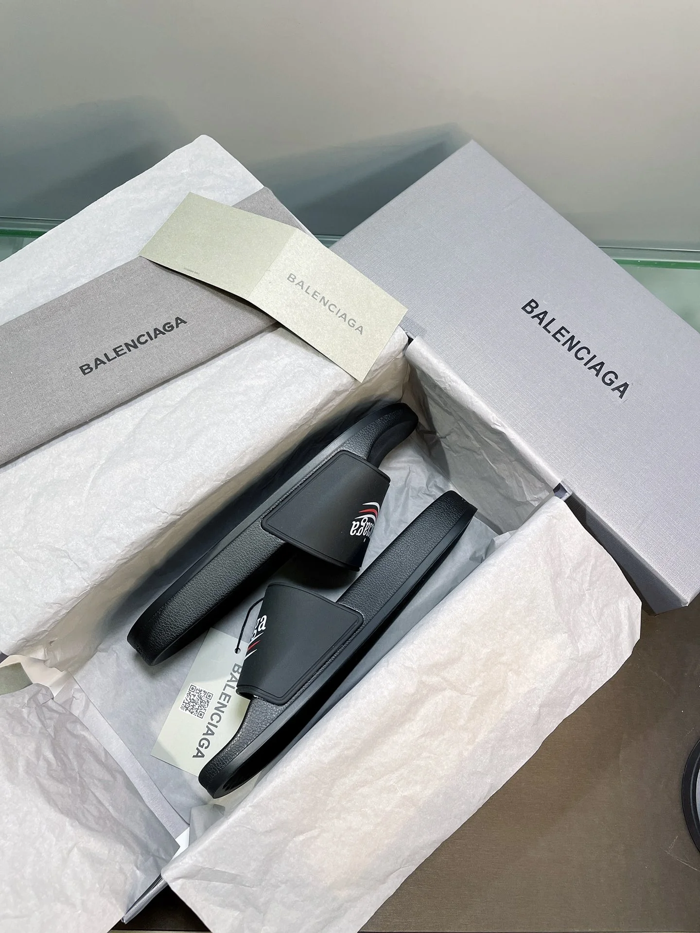 Balenciaga - Новая модель 2022 года - Тапочки с эффектом памяти и улучшенной упругостью - 3