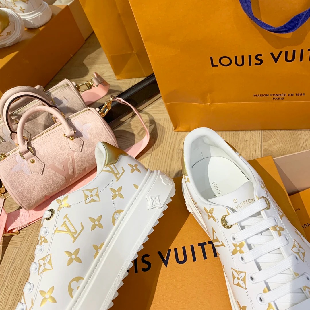 Обувь LV - LV - белые кроссовки - золотые