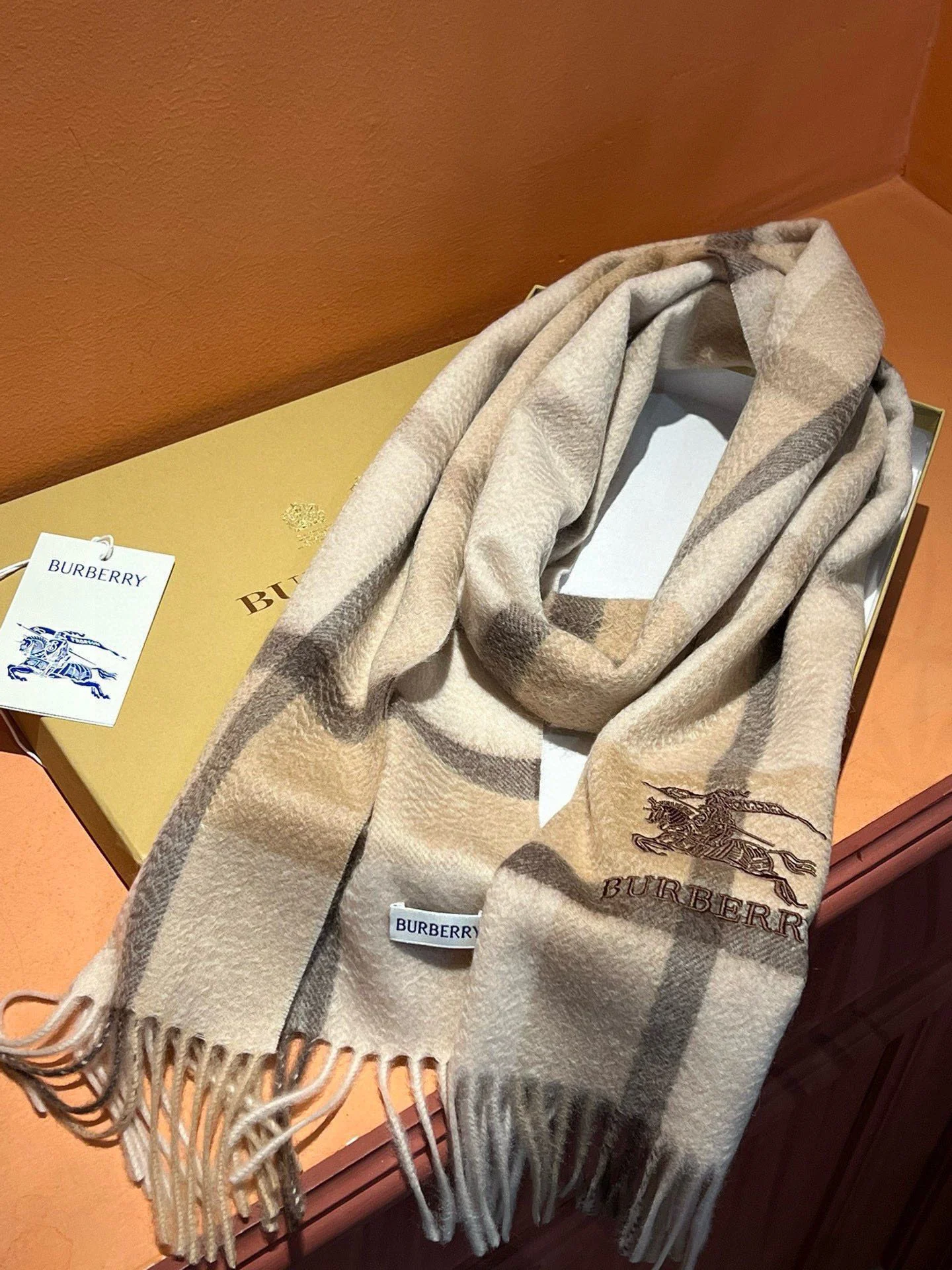 Кашемировый шарф Burberry 2024 