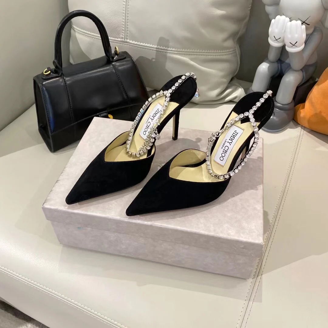 Jimmy - Цепочка с крестом и стразами - Туфли на высоком каблуке - 1