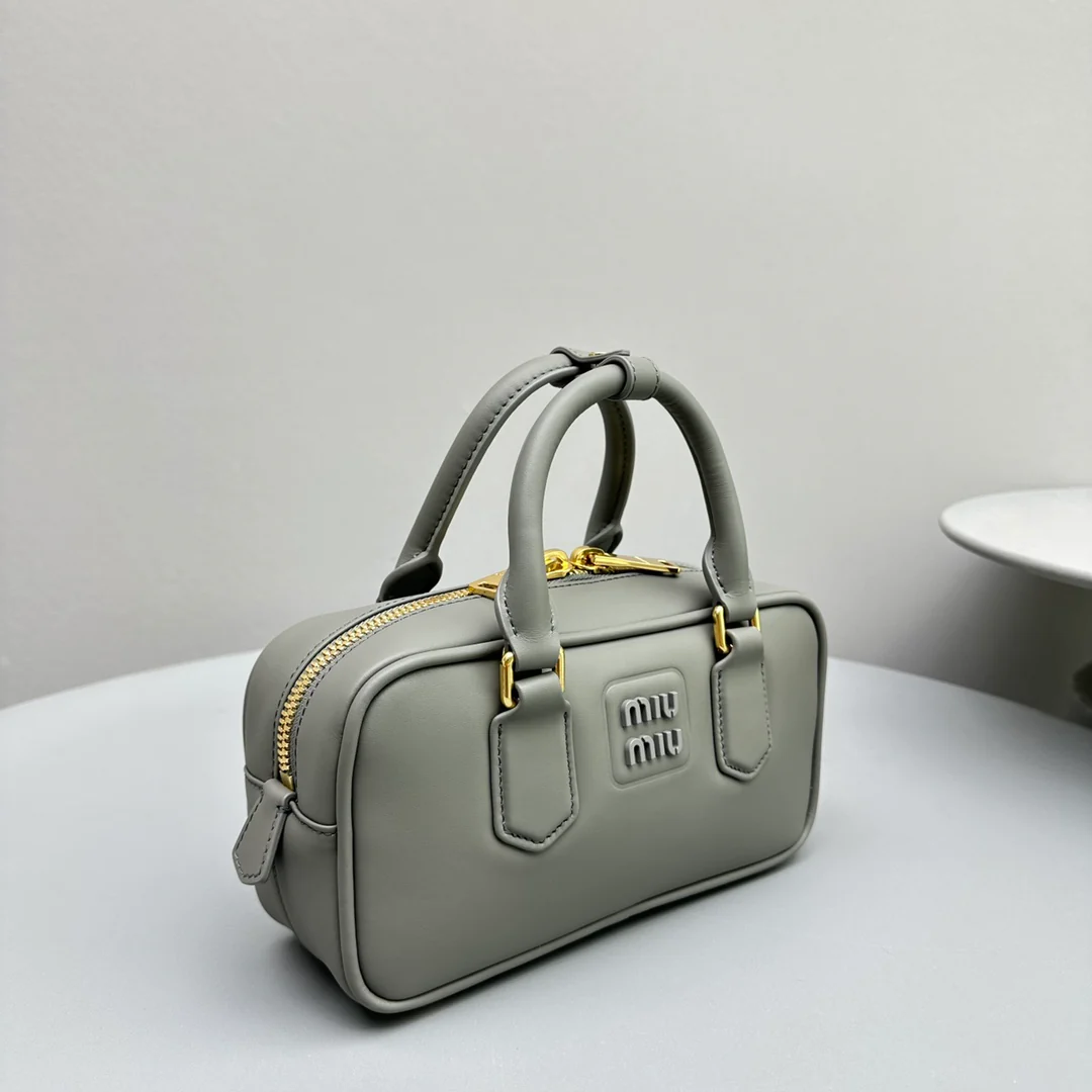 Сумка для боулинга Miu Miu - Маленькая - Серая