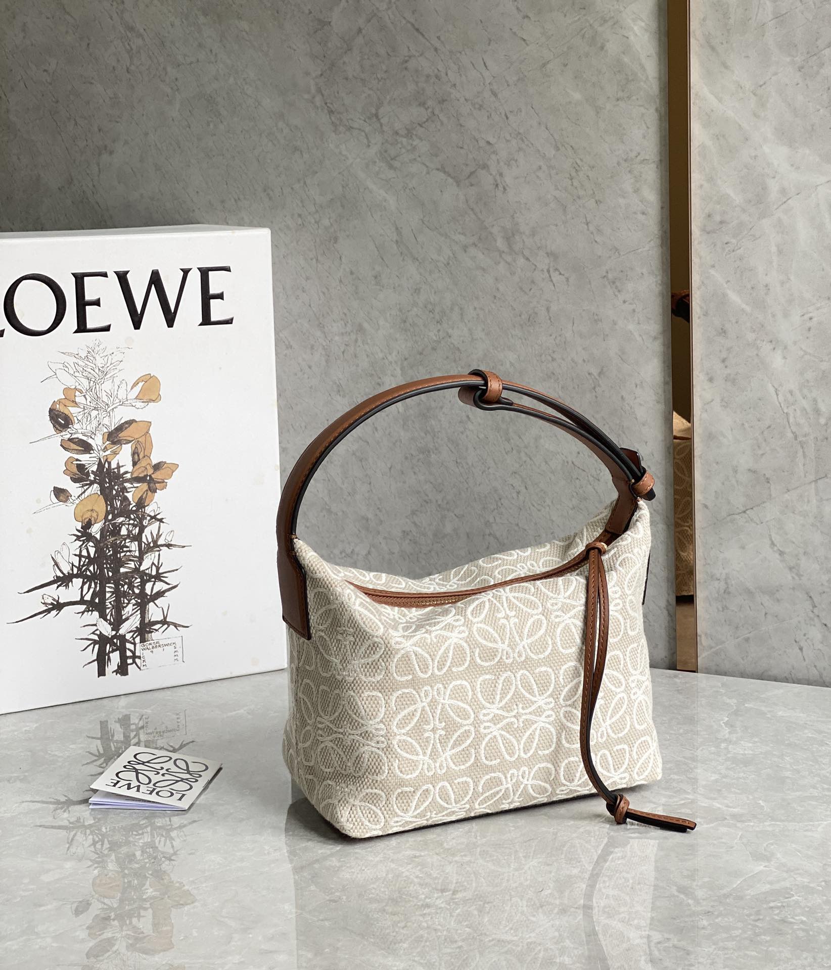 Ланч-бокс Loewe Cubi - маленький размер