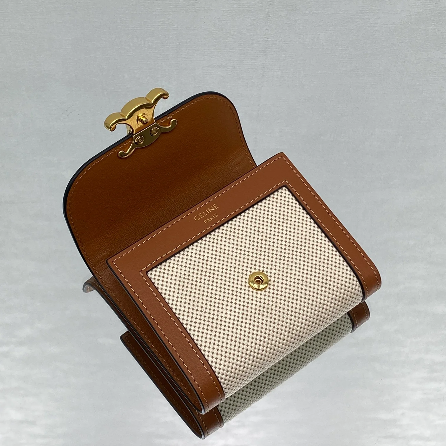 Celine-TRIOMPHE 翻盖卡包钱包 帆布白